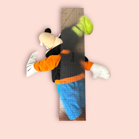 DISNEY Goofy Plush with Tags - Picture 15 of 16